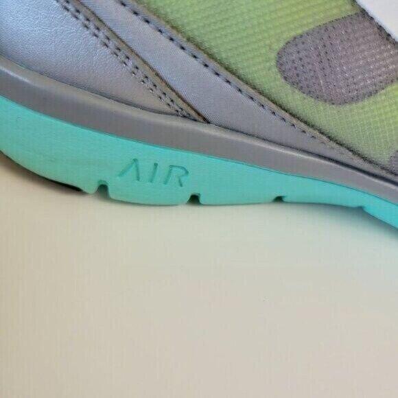 Nike Air Running Shoes 8 1/2 Women's Training Total Core gray green TR488111 EUC - Picture 6 of 15